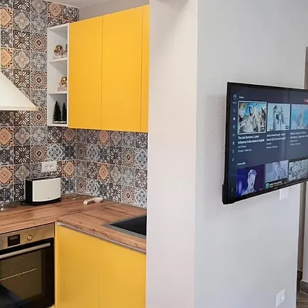 Διαμέρισμα 2v1 - 21 Dhjetori Sg *