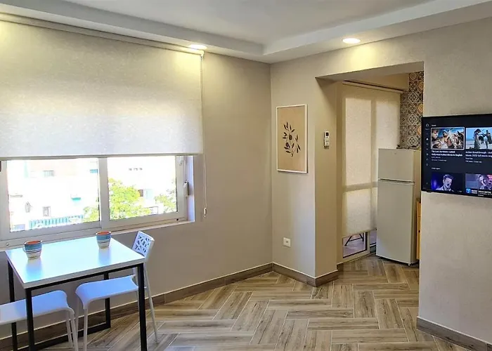 2v1 - 21 Dhjetori Sg Διαμέρισμα Τίρανα