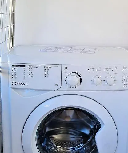 Lägenhet 2v1 - 21 Dhjetori Sg